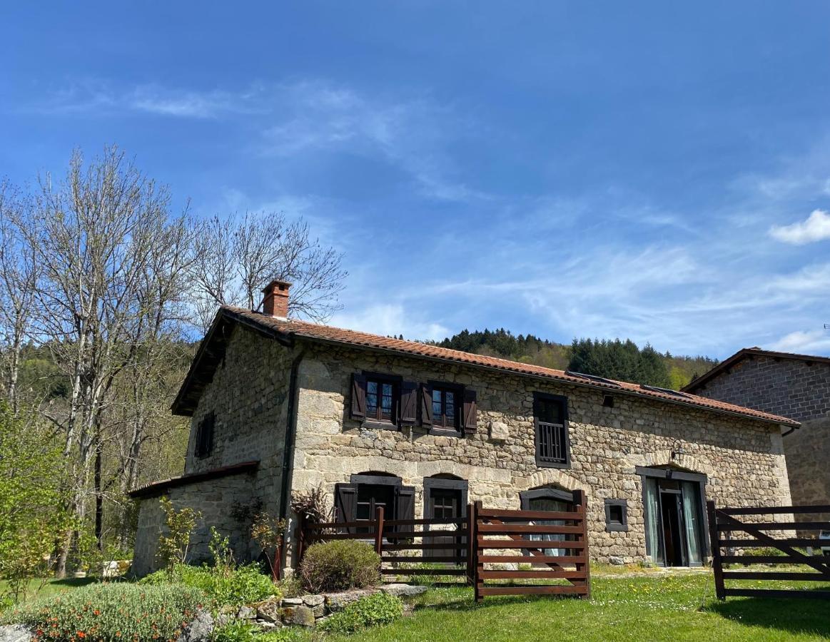 La Vaisse Bed and Breakfast Ambert Eksteriør billede